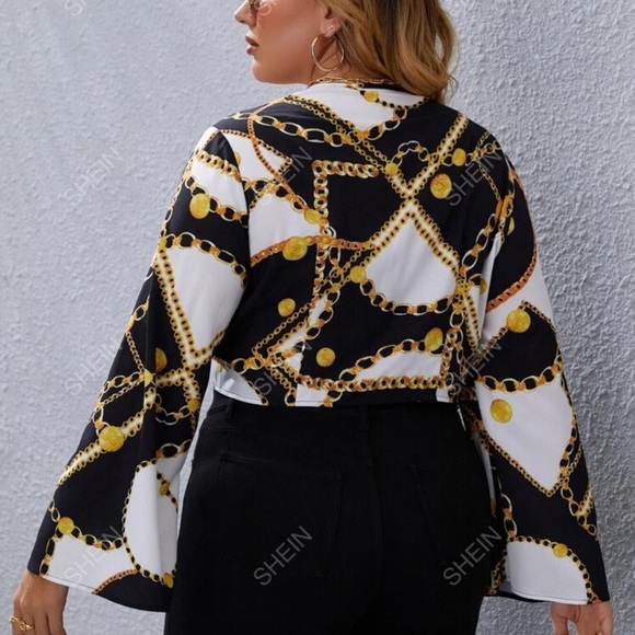 Plus size chain crop top long sleeve - Picture 3 of 3